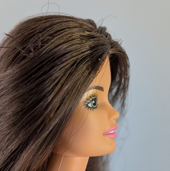 Barbie | Princess Barbie Teresa Doll, Vintage 1999 - Picture 3 of 10